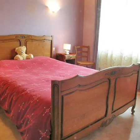 Three-bedroom Holiday In *